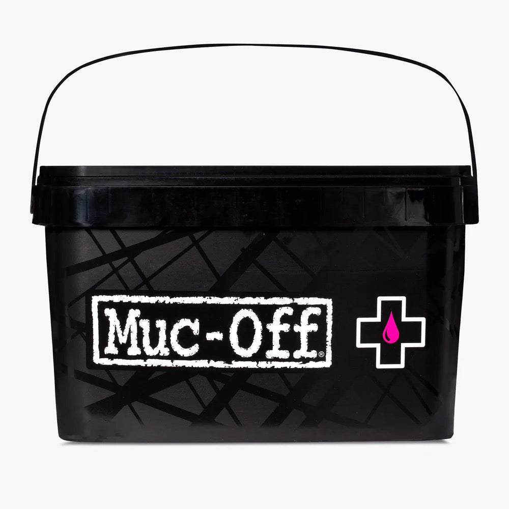 Muc-Off 8 in 1 Bicycle cleaning kit